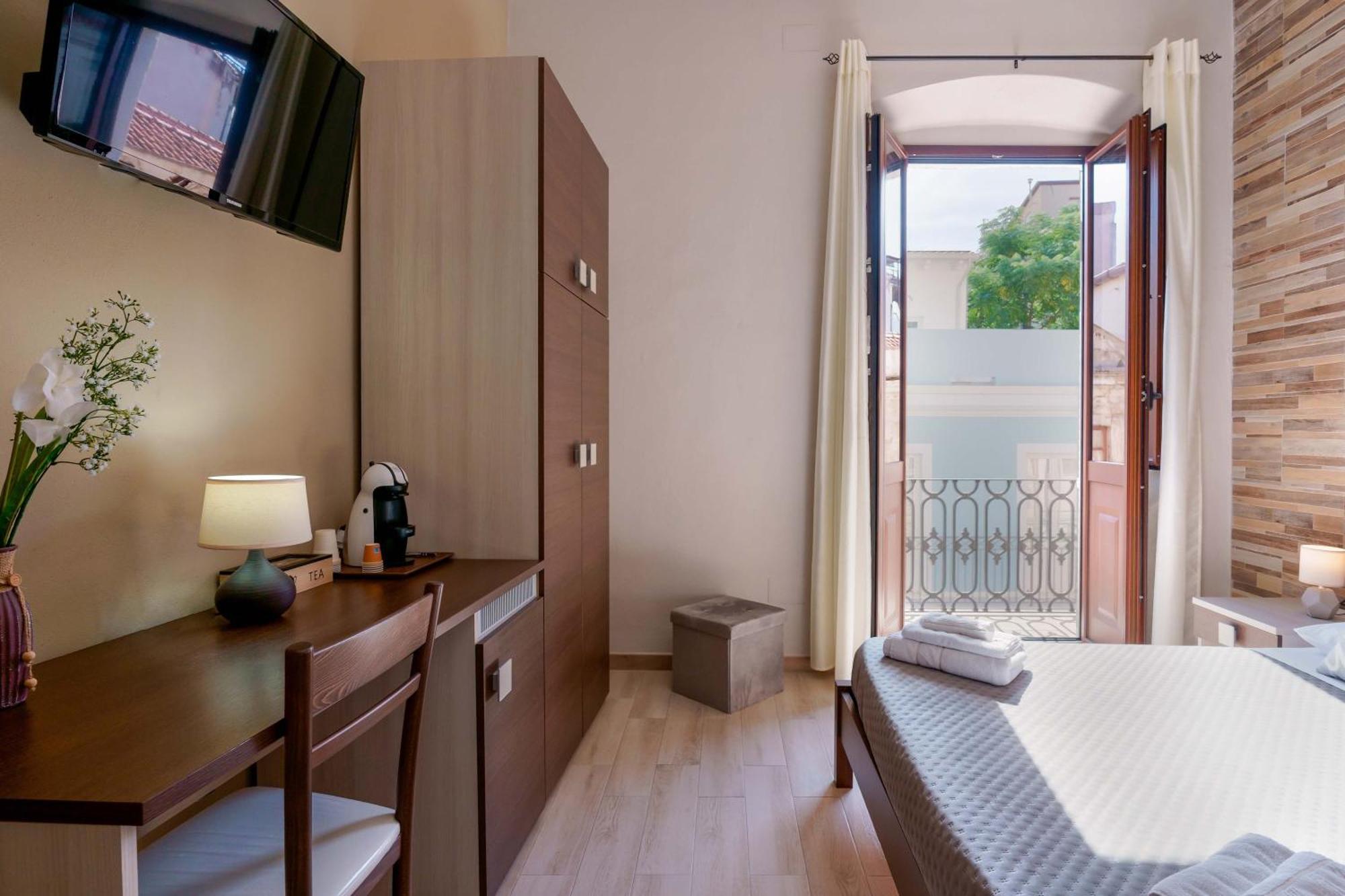 Guest house Domos La Corte Ghibellina *