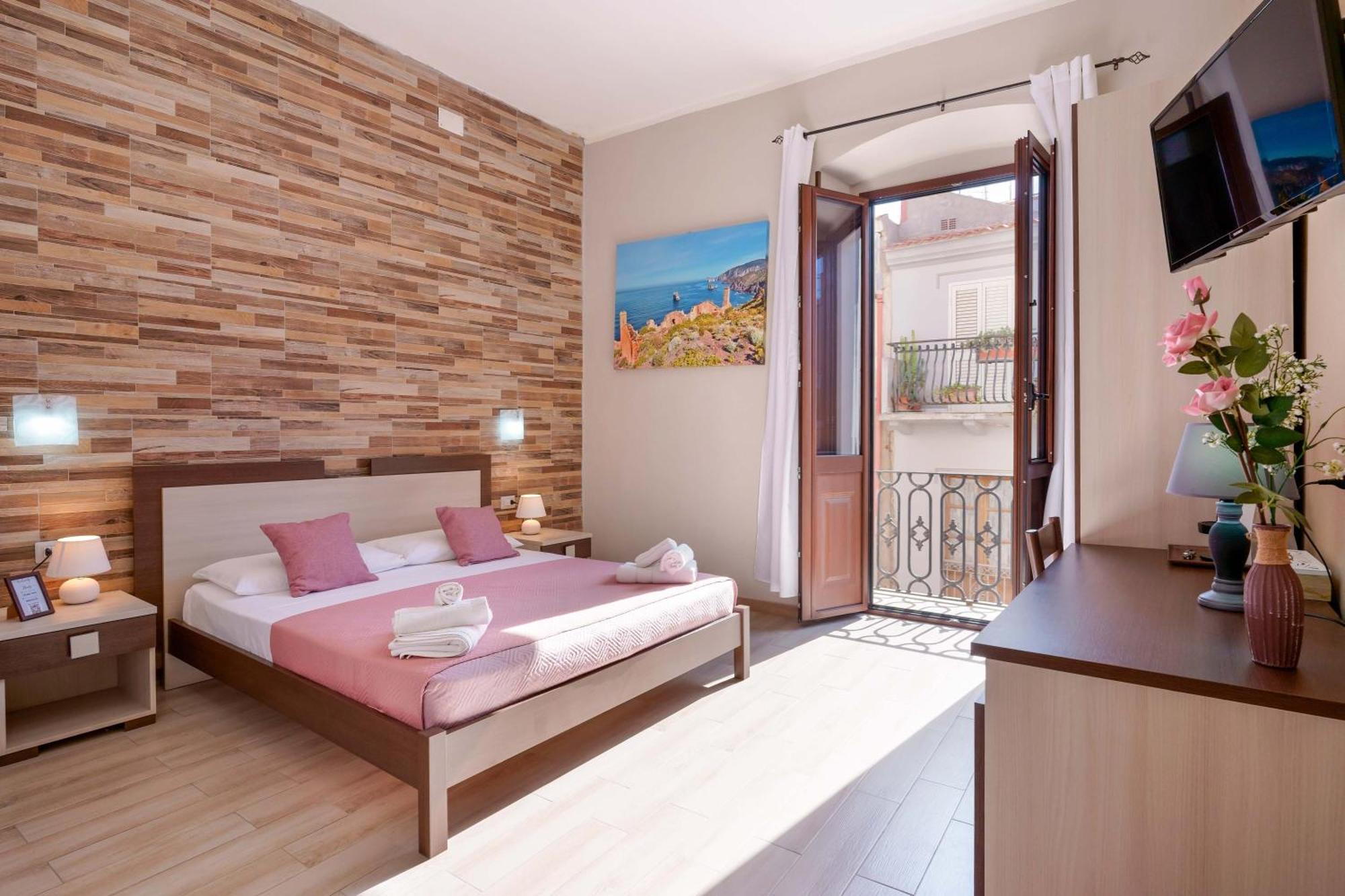 Guest house Domos La Corte Ghibellina Iglesias