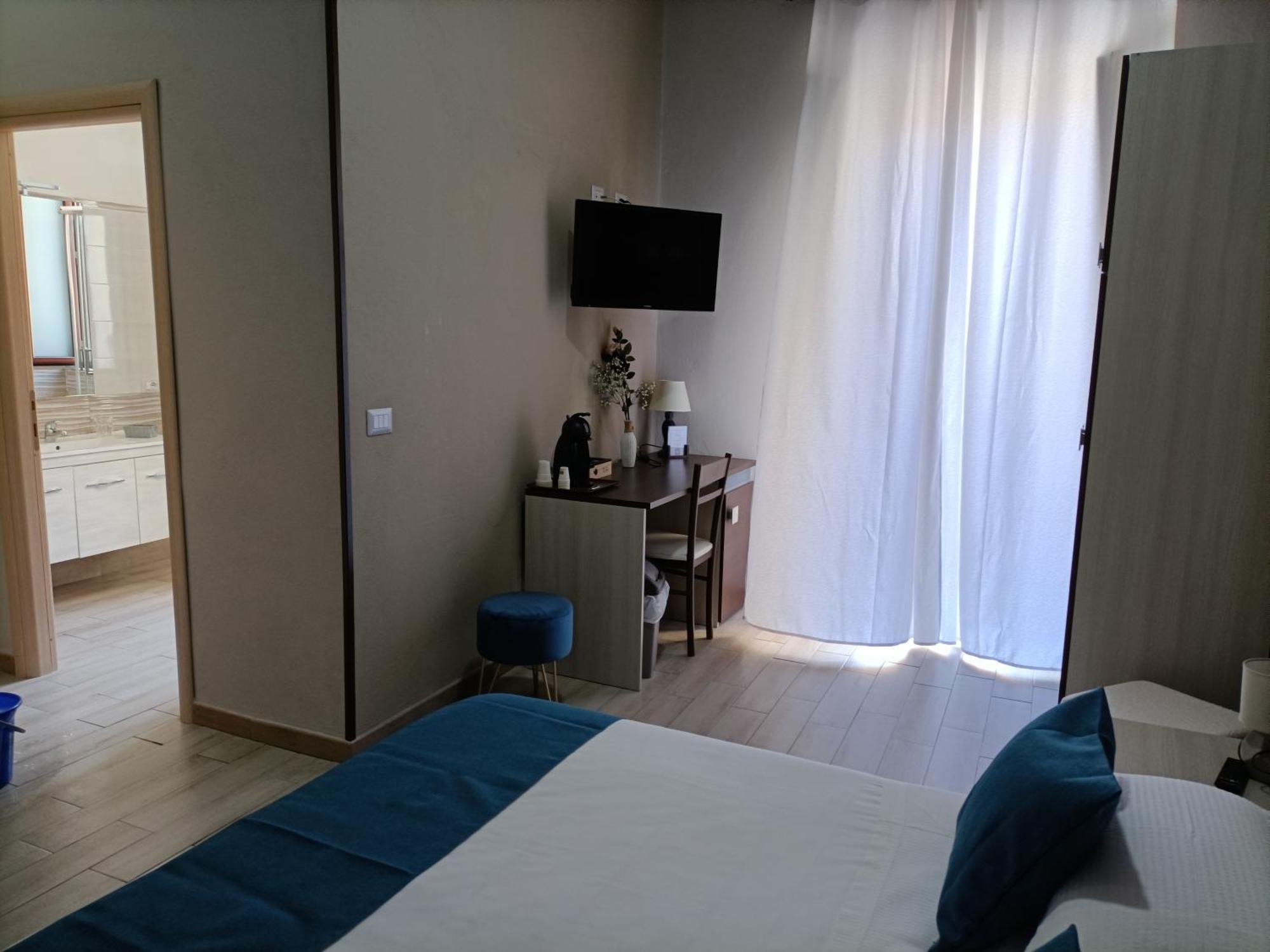 Domos La Corte Ghibellina Guest house Iglesias