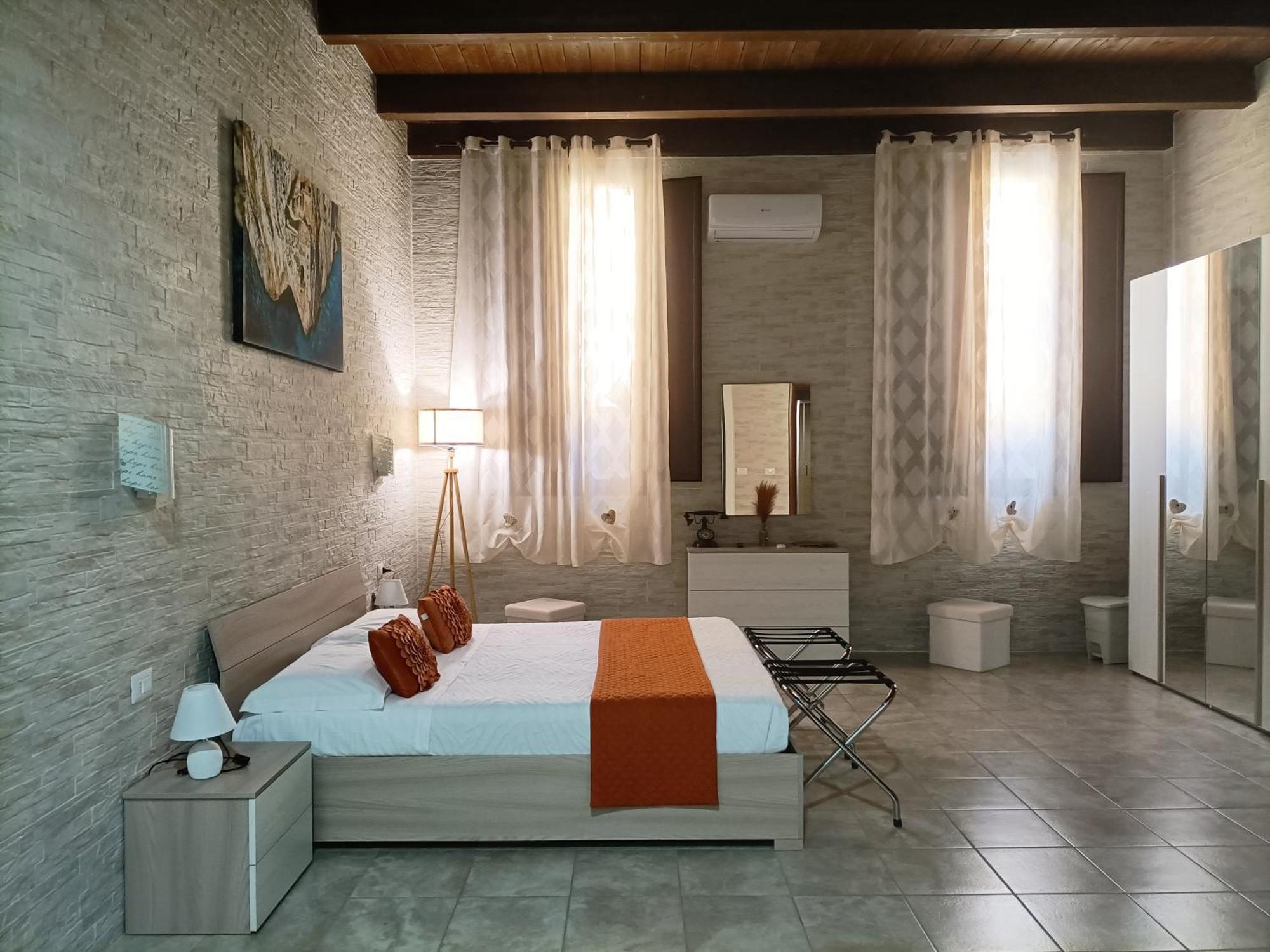 Domos La Corte Ghibellina Guest house Iglesias