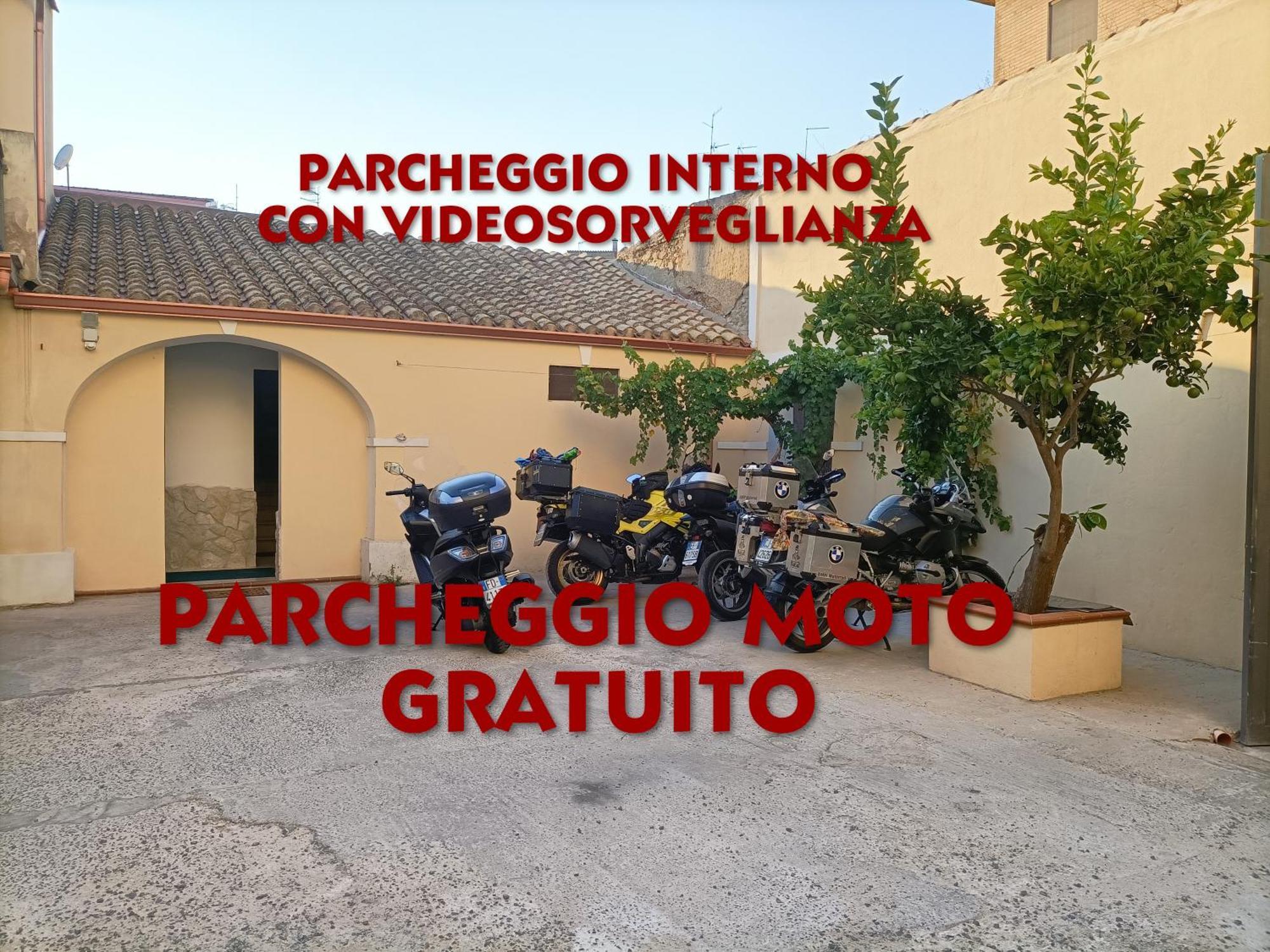 Domos La Corte Ghibellina